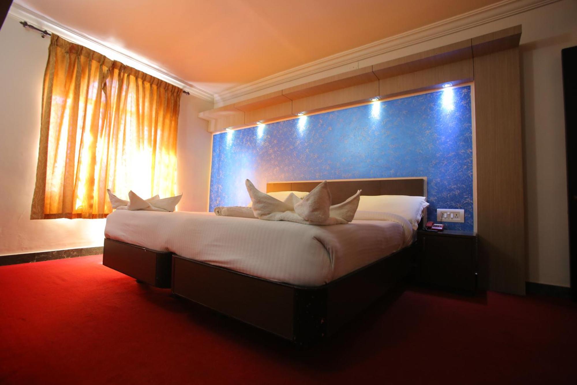 Hotel City Palace 우티 외부 사진